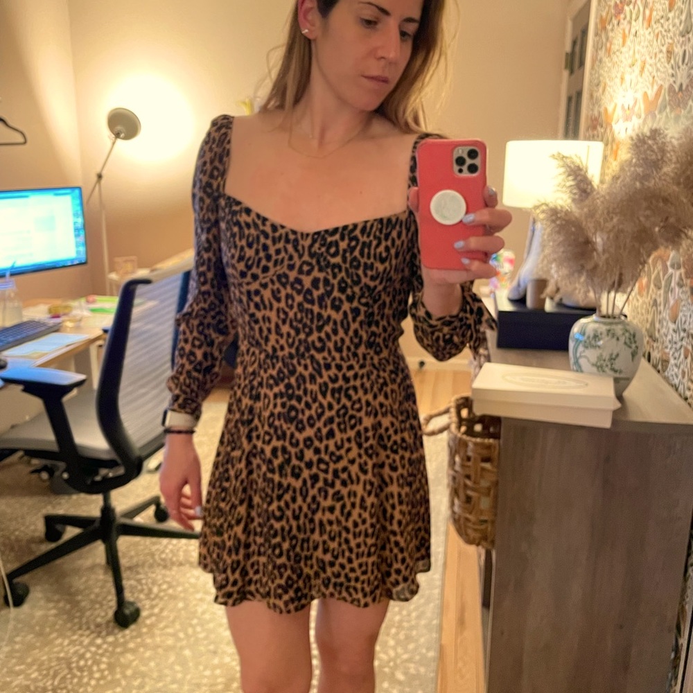 Reformation leopard print sweetheart neckline mini size 8